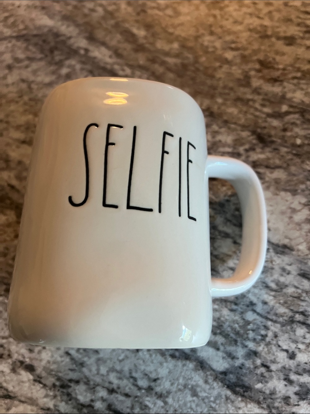 🇺🇸$5🇺🇸 Rae Dunn “SELFIE" Cream Ceramic Mug GUC